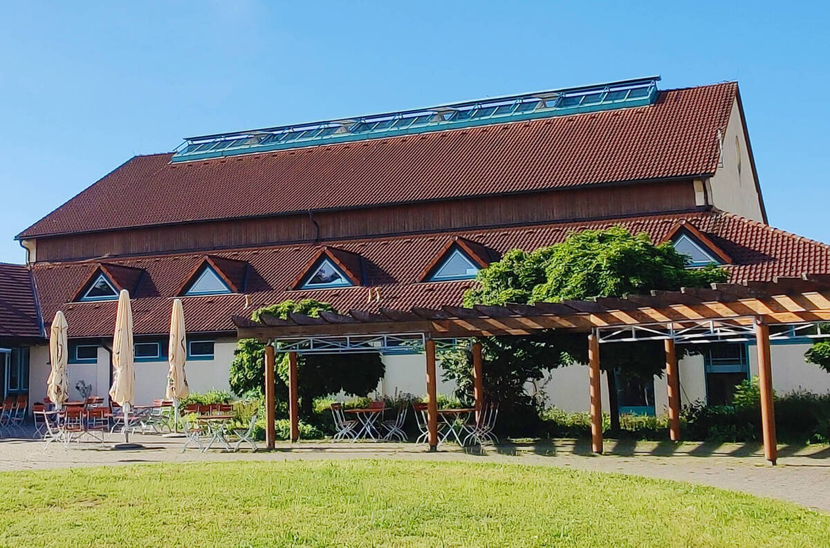 grossenseebach-mehrzweckhalle-01o-1785x1180-1200x793-1